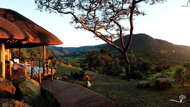 Karkloof Safari Spa Karkloof Safari Spa in KwaZulu-Natal is world renowned and features 17 treatment rooms, all with wonderful views of the bush and surrounding gardens. ...