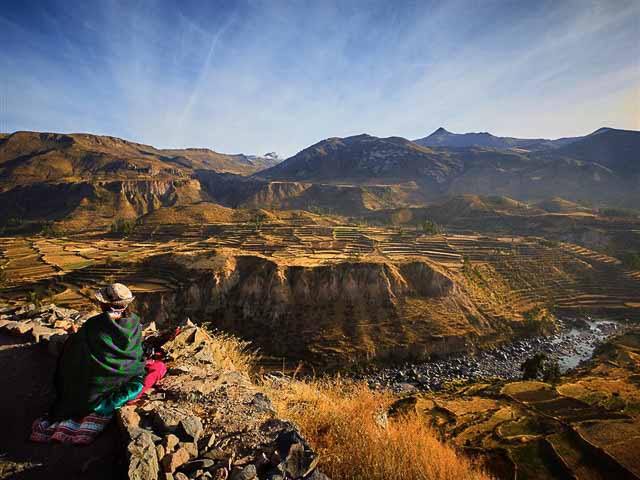 Peru Beyond the obvious shots of Machu Picchu, which are well worth the trip, Peru also has a wealth of photo-worthy attractions. Lake Titicaca, the wildli...