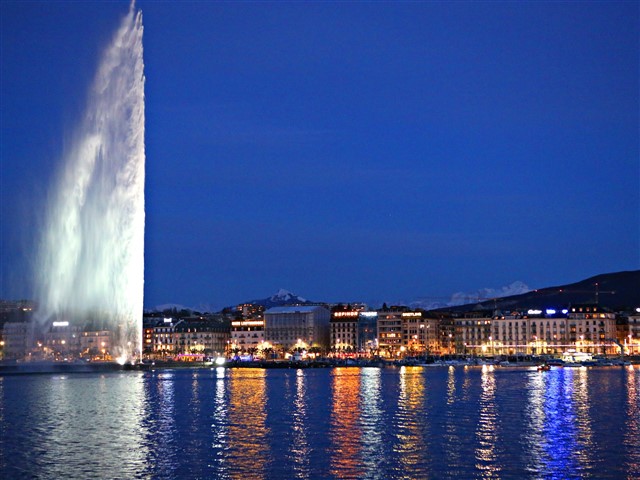 Jet d’Eau The Jet d’Eau is one of the world’s highest fountains and it’s located in Geneva, Switzerland. Although its construction price is un...