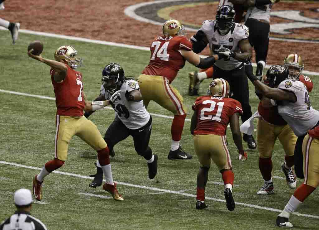 Colin Kaepernick <p>Yes he should be playing</p>